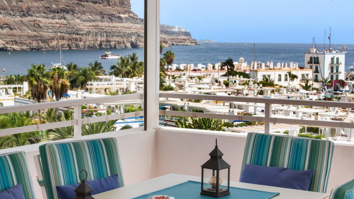 Gran Canaria Puerto de Mogan Seminarraum auf Dachterrasse b.jpg